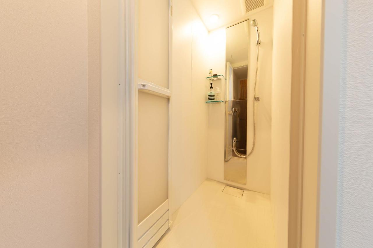 Guest House Megu-Chan Осака Екстериор снимка