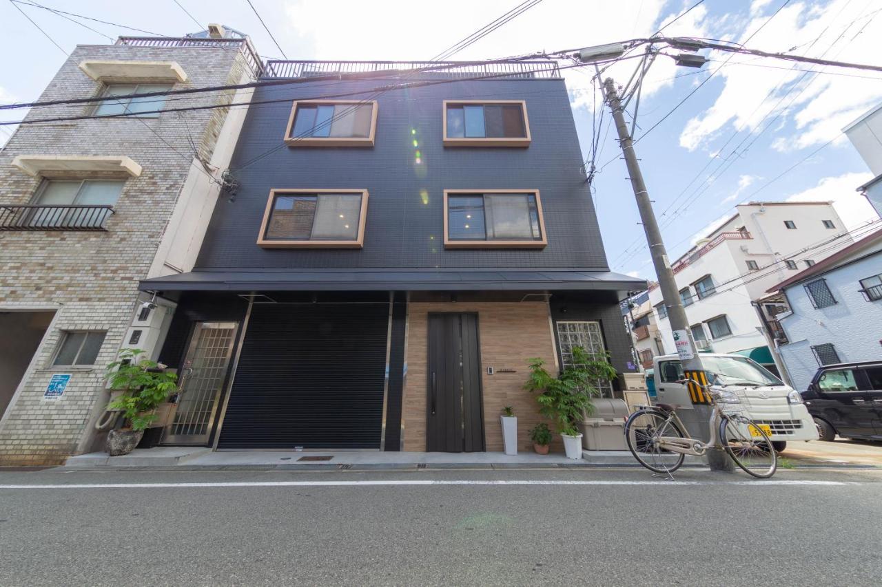 Guest House Megu-Chan Осака Екстериор снимка